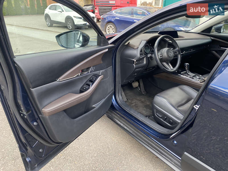 Внедорожник / Кроссовер Mazda CX-30 2023 в Самборе