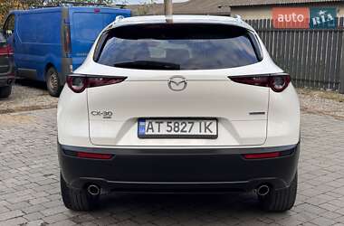 Позашляховик / Кросовер Mazda CX-30 2022 в  фото 8 Позашляховик / Кросовер Mazda CX-30 2022 в