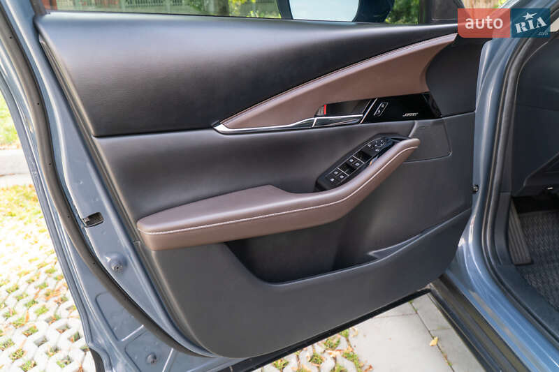 Позашляховик / Кросовер Mazda CX-30 2021 в Києві фото 38 Позашляховик / Кросовер Mazda CX-30 2021 в Києві