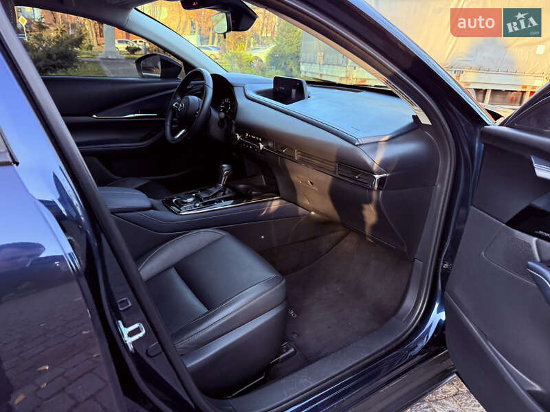 Позашляховик / Кросовер Mazda CX-30 2019 в Києві фото 29 Позашляховик / Кросовер Mazda CX-30 2019 в Києві