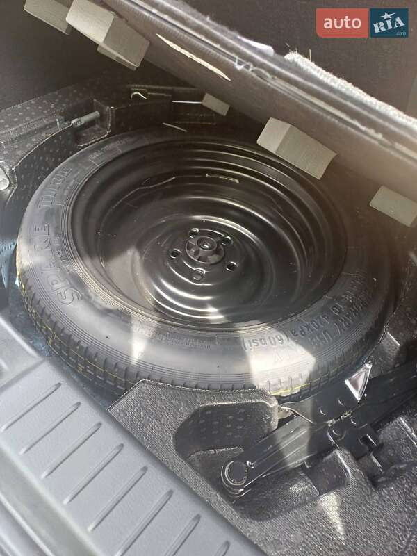 Позашляховик / Кросовер Mazda CX-30 2023 в Гадячі