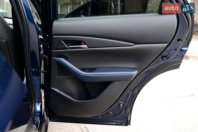 Внедорожник / Кроссовер Mazda CX-30 2019 в Умани