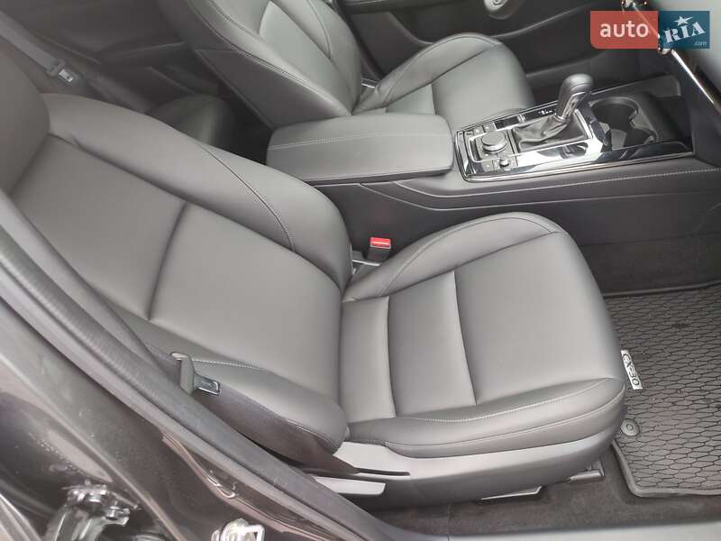 Внедорожник / Кроссовер Mazda CX-30 2023 в Каменском