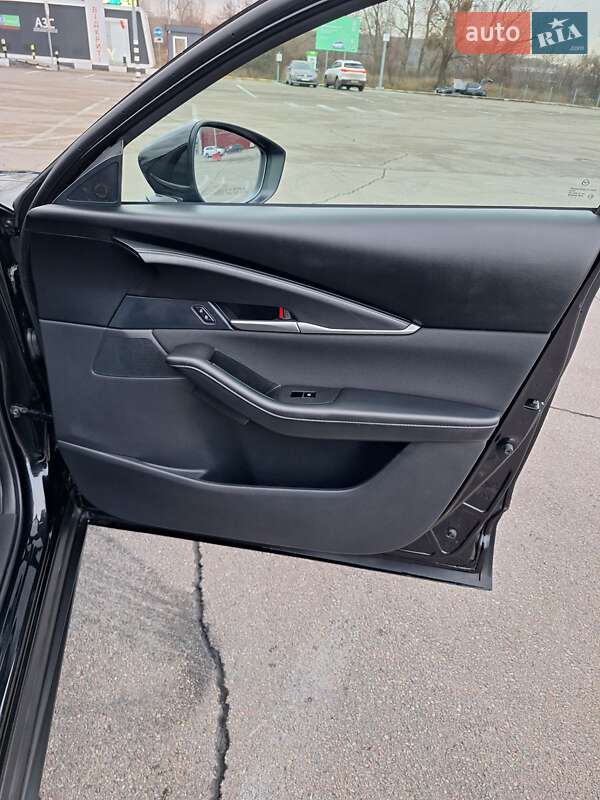 Внедорожник / Кроссовер Mazda CX-30 2024 в Киеве фото 67 Внедорожник / Кроссовер Mazda CX-30 2024 в Киеве