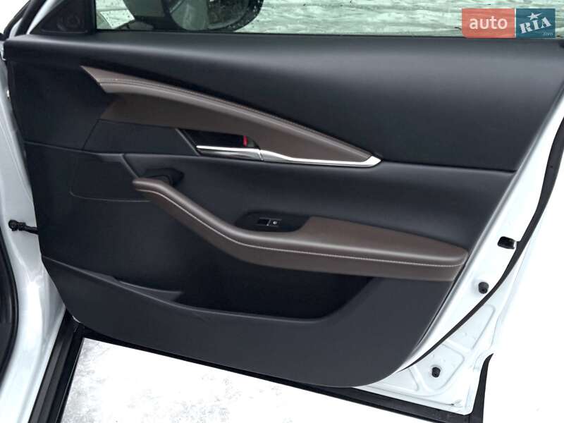 Внедорожник / Кроссовер Mazda CX-30 2025 в Днепре