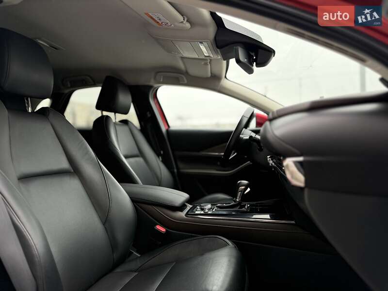 Внедорожник / Кроссовер Mazda CX-30 2021 в Киеве