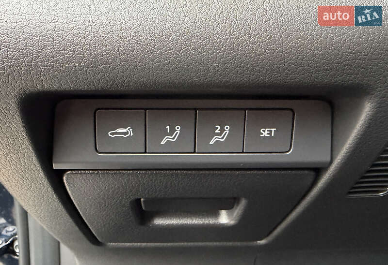 Внедорожник / Кроссовер Mazda CX-30 2022 в Киеве