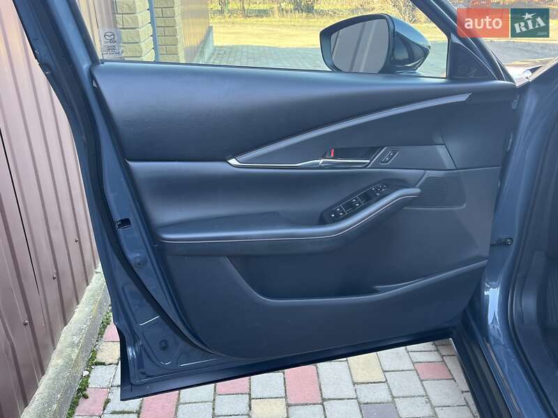 Внедорожник / Кроссовер Mazda CX-30 2022 в Днепре