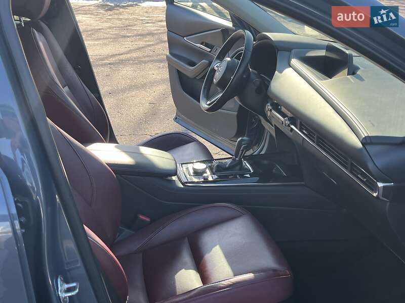 Внедорожник / Кроссовер Mazda CX-30 2022 в Днепре