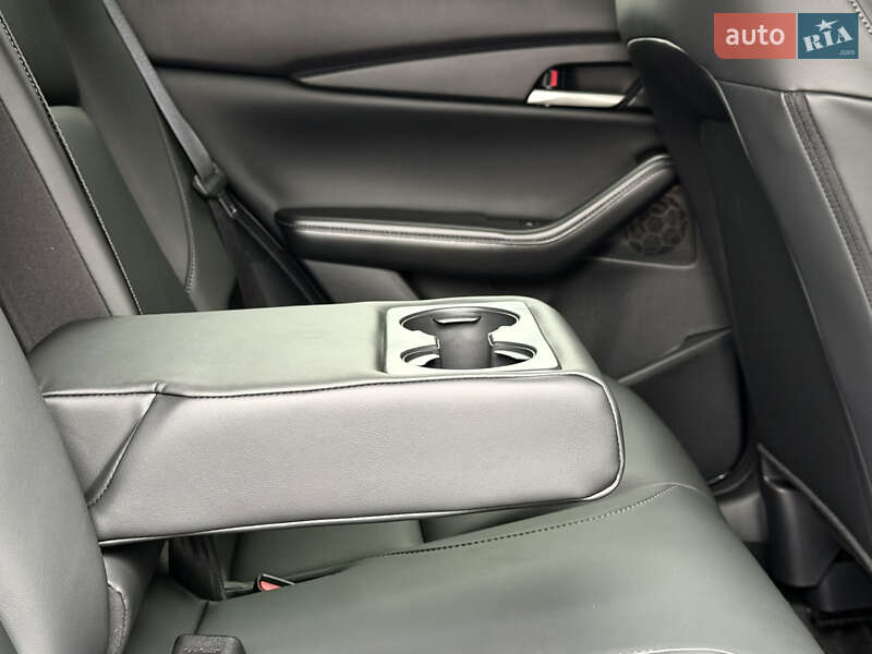 Внедорожник / Кроссовер Mazda CX-30 2025 в Киеве