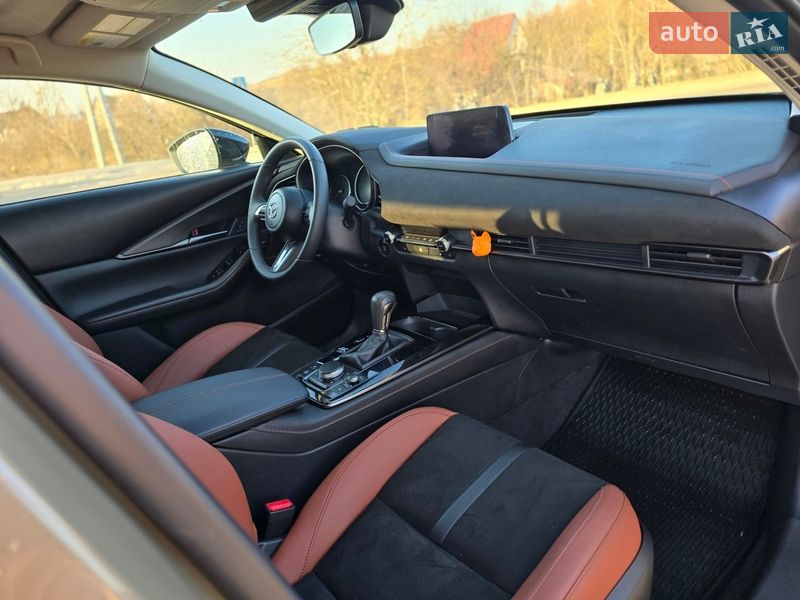 Внедорожник / Кроссовер Mazda CX-30 2024 в Киеве
