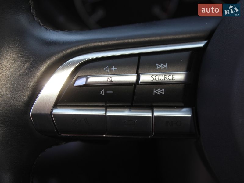 Внедорожник / Кроссовер Mazda CX-30 2021 в Днепре фото 35 Внедорожник / Кроссовер Mazda CX-30 2021 в Днепре