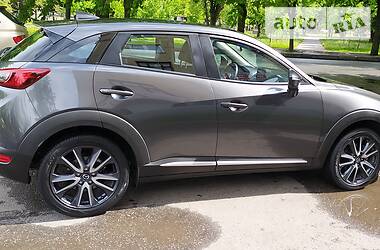 Внедорожник / Кроссовер Mazda CX-3 2017 в Киеве