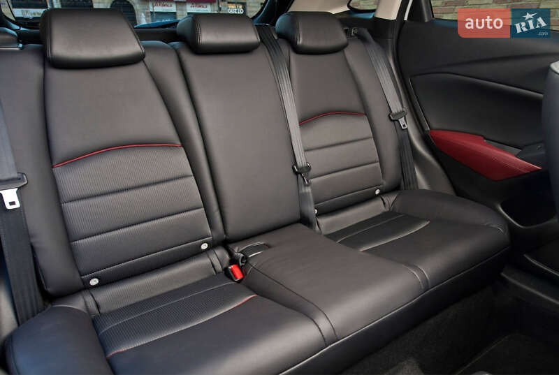 Позашляховик / Кросовер Mazda CX-3 2015 в Львові