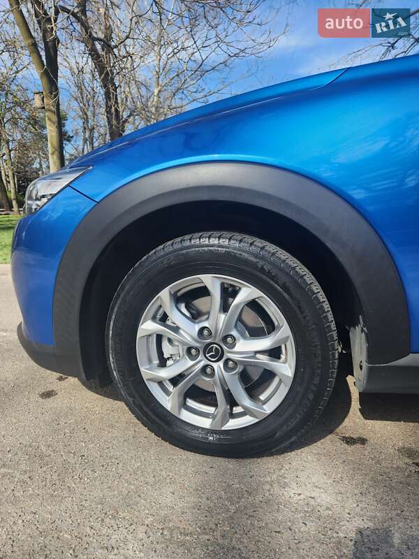 Внедорожник / Кроссовер Mazda CX-3 2015 в Днепре