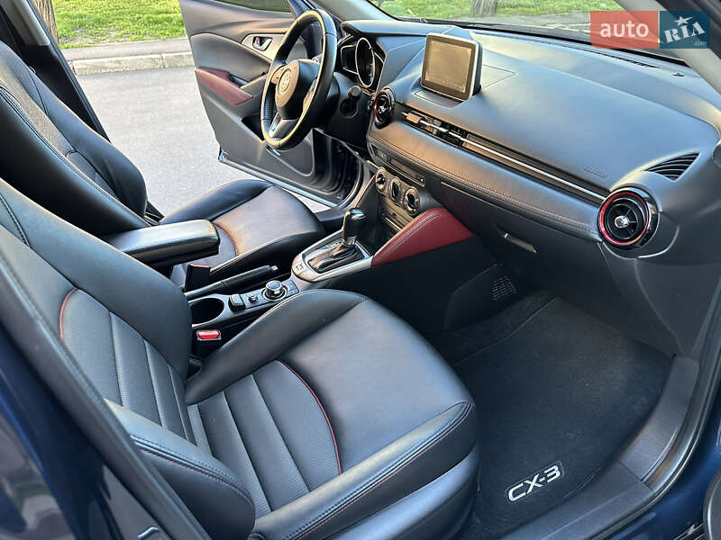 Внедорожник / Кроссовер Mazda CX-3 2015 в Одессе