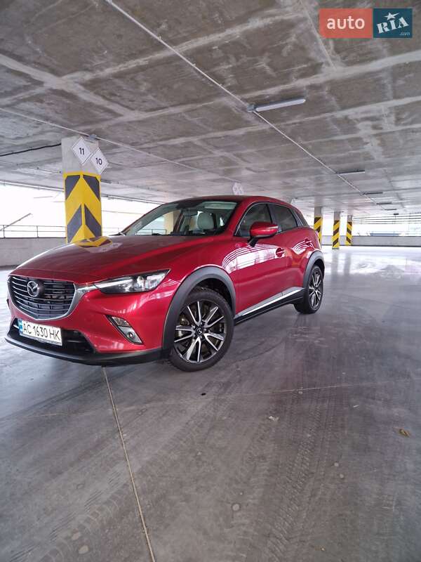 Внедорожник / Кроссовер Mazda CX-3 2015 в Луцке