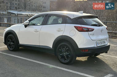 Позашляховик / Кросовер Mazda CX-3 2016 в 
