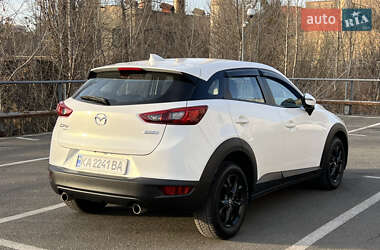 Позашляховик / Кросовер Mazda CX-3 2016 в 