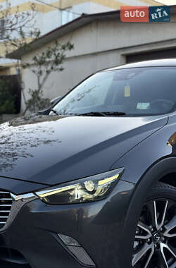 Внедорожник / Кроссовер Mazda CX-3 2016 в 