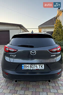 Внедорожник / Кроссовер Mazda CX-3 2016 в 