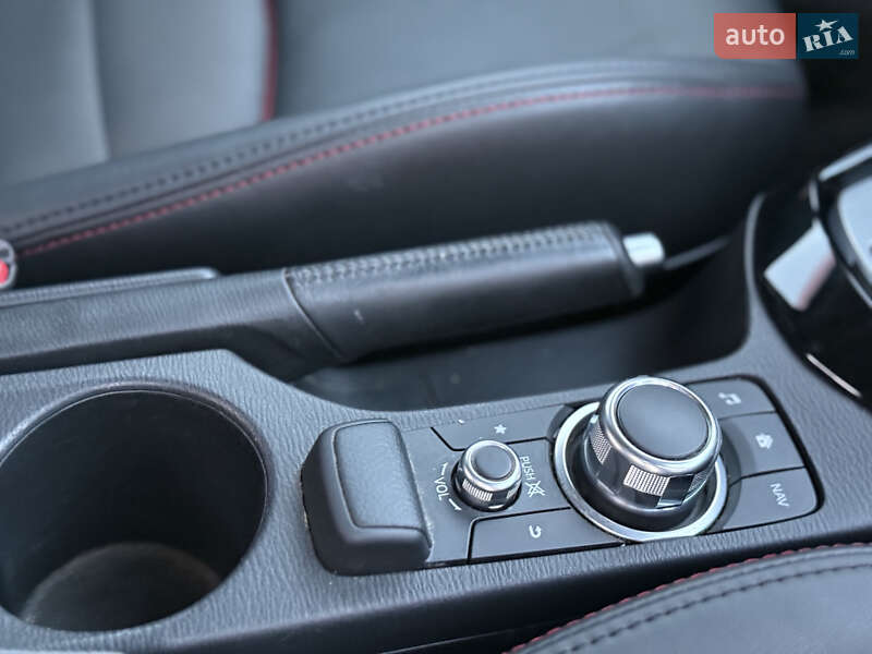 Внедорожник / Кроссовер Mazda CX-3 2016 в Одессе