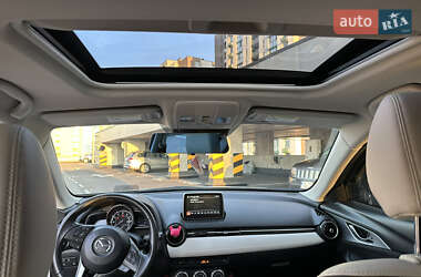 Внедорожник / Кроссовер Mazda CX-3 2016 в 