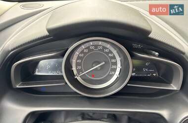Внедорожник / Кроссовер Mazda CX-3 2016 в 