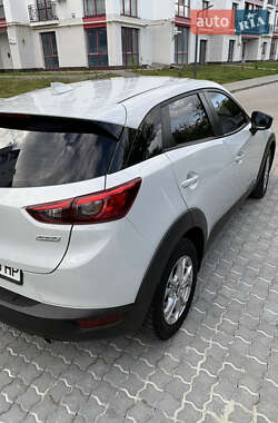 Позашляховик / Кросовер Mazda CX-3 2016 в 