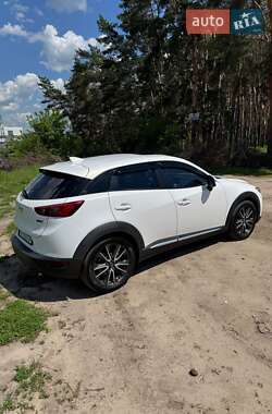 Позашляховик / Кросовер Mazda CX-3 2016 в 