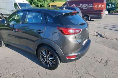 Внедорожник / Кроссовер Mazda CX-3 2016 в 