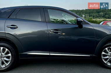 Внедорожник / Кроссовер Mazda CX-3 2016 в 