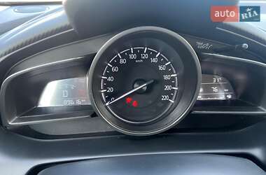 Внедорожник / Кроссовер Mazda CX-3 2017 в 