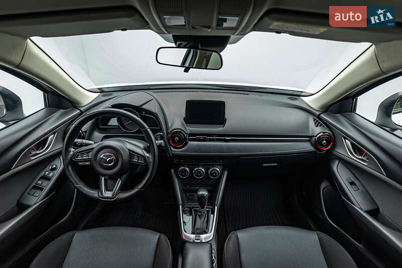 Хэтчбек Mazda CX-3 2017 в Киеве фото 10 Хэтчбек Mazda CX-3 2017 в Киеве