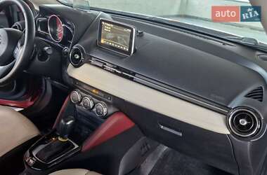 Позашляховик / Кросовер Mazda CX-3 2015 в 