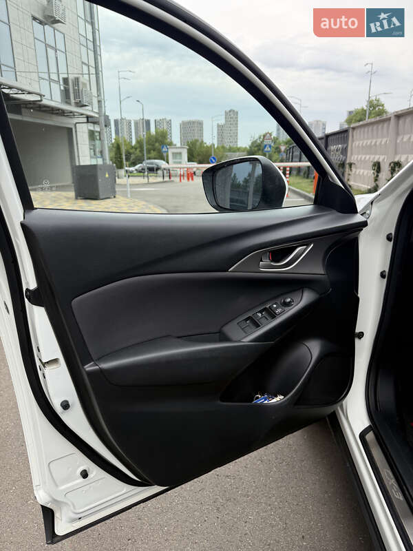 Позашляховик / Кросовер Mazda CX-3 2017 в Києві