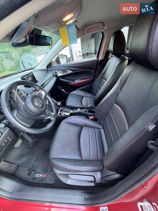 Внедорожник / Кроссовер Mazda CX-3 2017 в Киеве