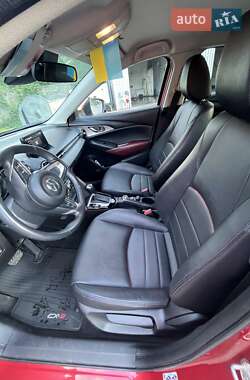 Позашляховик / Кросовер Mazda CX-3 2017 в 