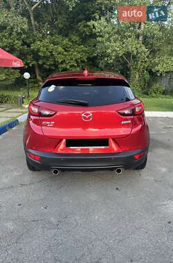 Позашляховик / Кросовер Mazda CX-3 2017 в 