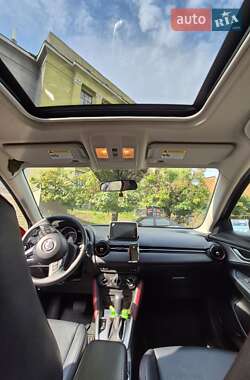 Внедорожник / Кроссовер Mazda CX-3 2015 в 
