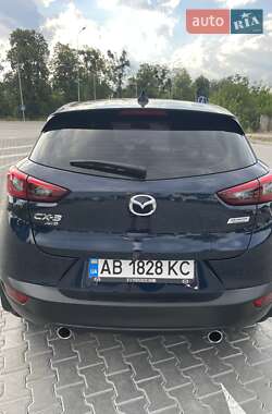 Внедорожник / Кроссовер Mazda CX-3 2017 в 