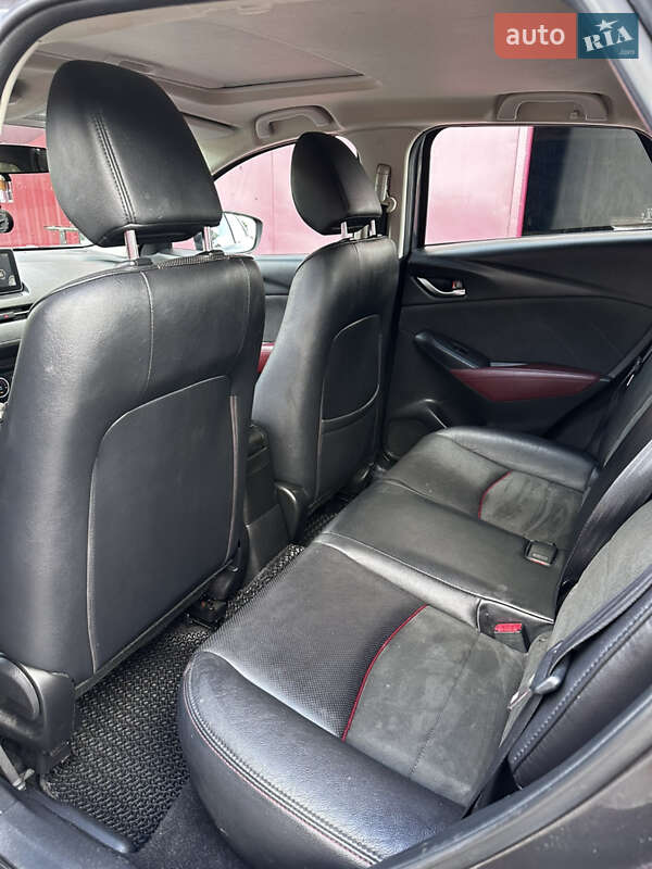 Внедорожник / Кроссовер Mazda CX-3 2015 в Киеве