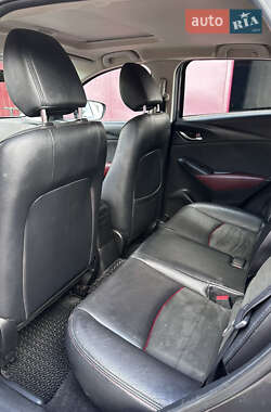 Внедорожник / Кроссовер Mazda CX-3 2015 в 