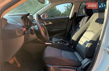 Внедорожник / Кроссовер Mazda CX-3 2016 в 
