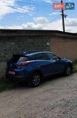 Внедорожник / Кроссовер Mazda CX-3 2017 в 