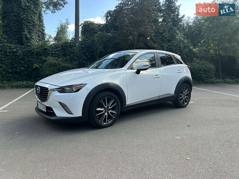 Внедорожник / Кроссовер Mazda CX-3 2017 в Киеве