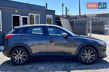 Внедорожник / Кроссовер Mazda CX-3 2016 в 