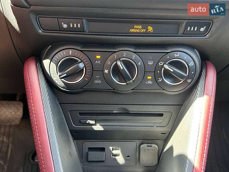 Внедорожник / Кроссовер Mazda CX-3 2016 в Одессе