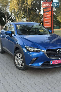 Внедорожник / Кроссовер Mazda CX-3 2017 в 