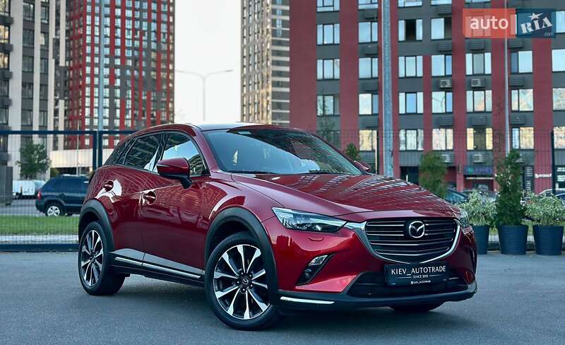 Внедорожник / Кроссовер Mazda CX-3 2018 в 